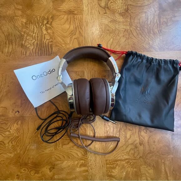 COMFY ODIO Headphones! - Picture 6 of 9